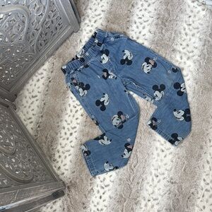 Disney Mickey Mouse Minnie Mouse stretchy jeans girls size 6 lightwash denim